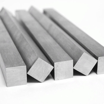 Квадрат нержавеющий 100х100 мм 08Х13 ГОСТ 18968-73 в наличии в Иркутске